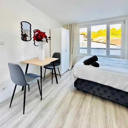 Διαμέρισμα 2br & Lr With Terrace, Close To Museum Gugging Klosterneuburg