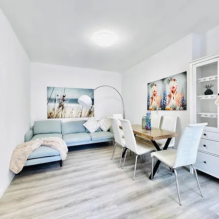 2br & Lr With Terrace, Close To Museum Gugging