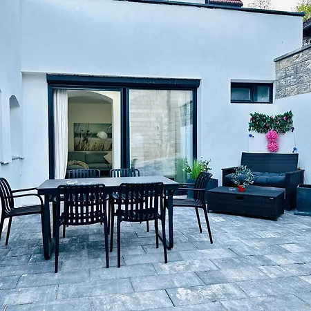 2br & Lr With Terrace, Close To Museum Gugging