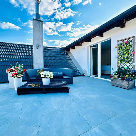 Διαμέρισμα 2br & Lr With Terrace, Close To Museum Gugging *