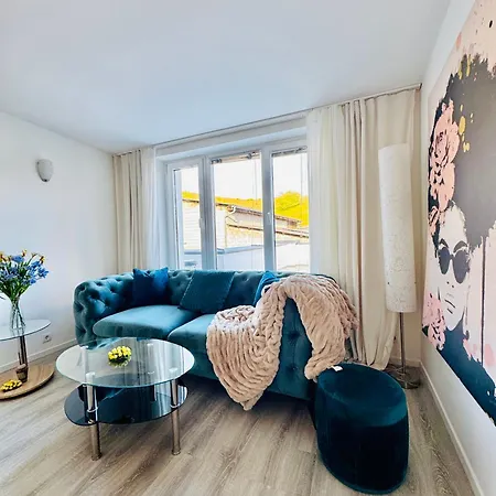 2br & Lr With Terrace, Close To Museum Gugging *