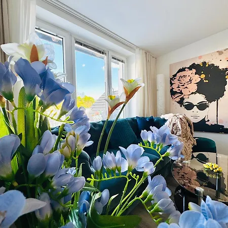 Διαμέρισμα 2br & Lr With Terrace, Close To Museum Gugging